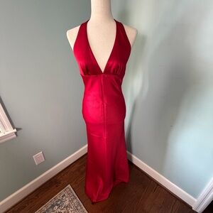 Vintage Hugo Boss Red Halter Dress 90's
Satin Fully Lined Formal **READ NOTE**